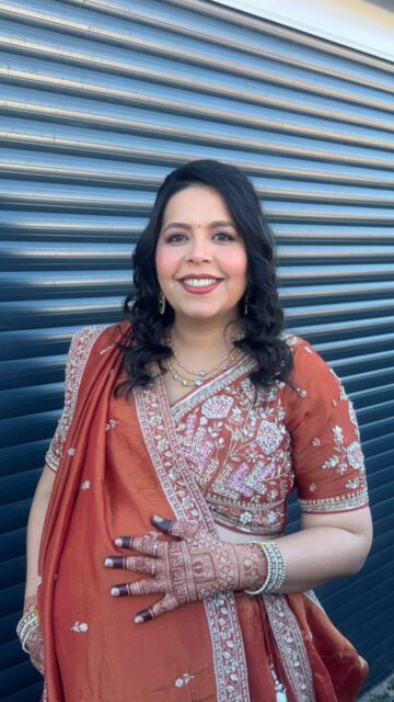 ✨🌸 Baby Shower Glow! 🌸✨

Had the absolute pleasure of creating this beautiful hair & makeup look for a glowing mama-to-be at her baby shower 💄💇‍♀️💕

Soft, fresh, and radiant glam to match this very special celebration filled with love, joy, and new beginnings ✨

Because every mum-to-be deserves to feel confident, pampered, and extra special 💖

#komalshairmakeupmehandi 
#babyshowerglam 
#momtobeglow 
#hairandmakeupartist 
#makeupartistinwatford 
#mobilebeautician 
#indianweddingmakeup 
#SouthAsianBridal
#bridalhairandmakeup